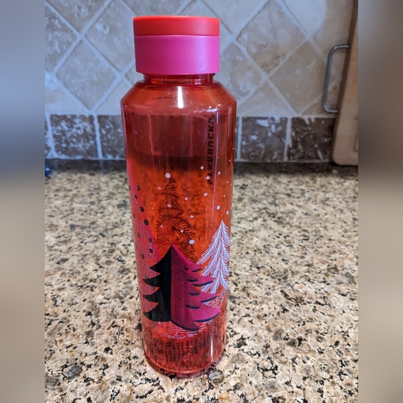 Starbucks Christmas Holiday 2021 Pink Tree Plastic Water Bottle 24oz lightweight - Picture 1 of 8